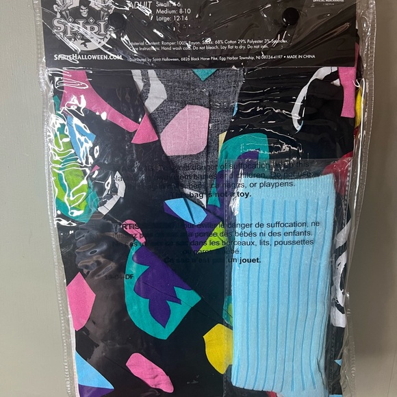 Spirit Halloween Womens Stranger Things Eleven Romper Socks Costume Large 12-14 - Picture 5 of 6